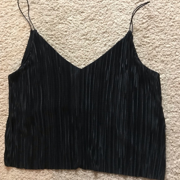 Silence + Noise Baby Pleat Black Slip Cami - Picture 3 of 5